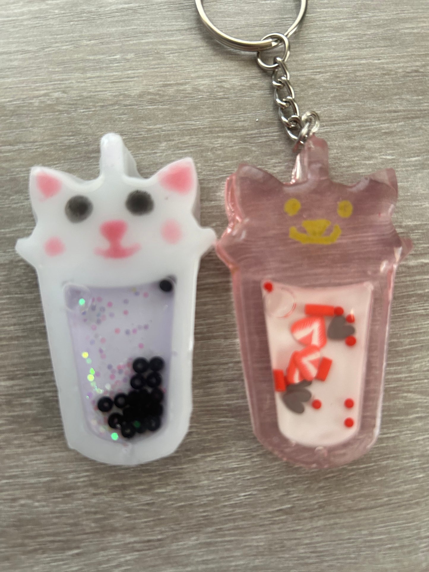 Resin Kawaii Cat Shaker Drink Keychain