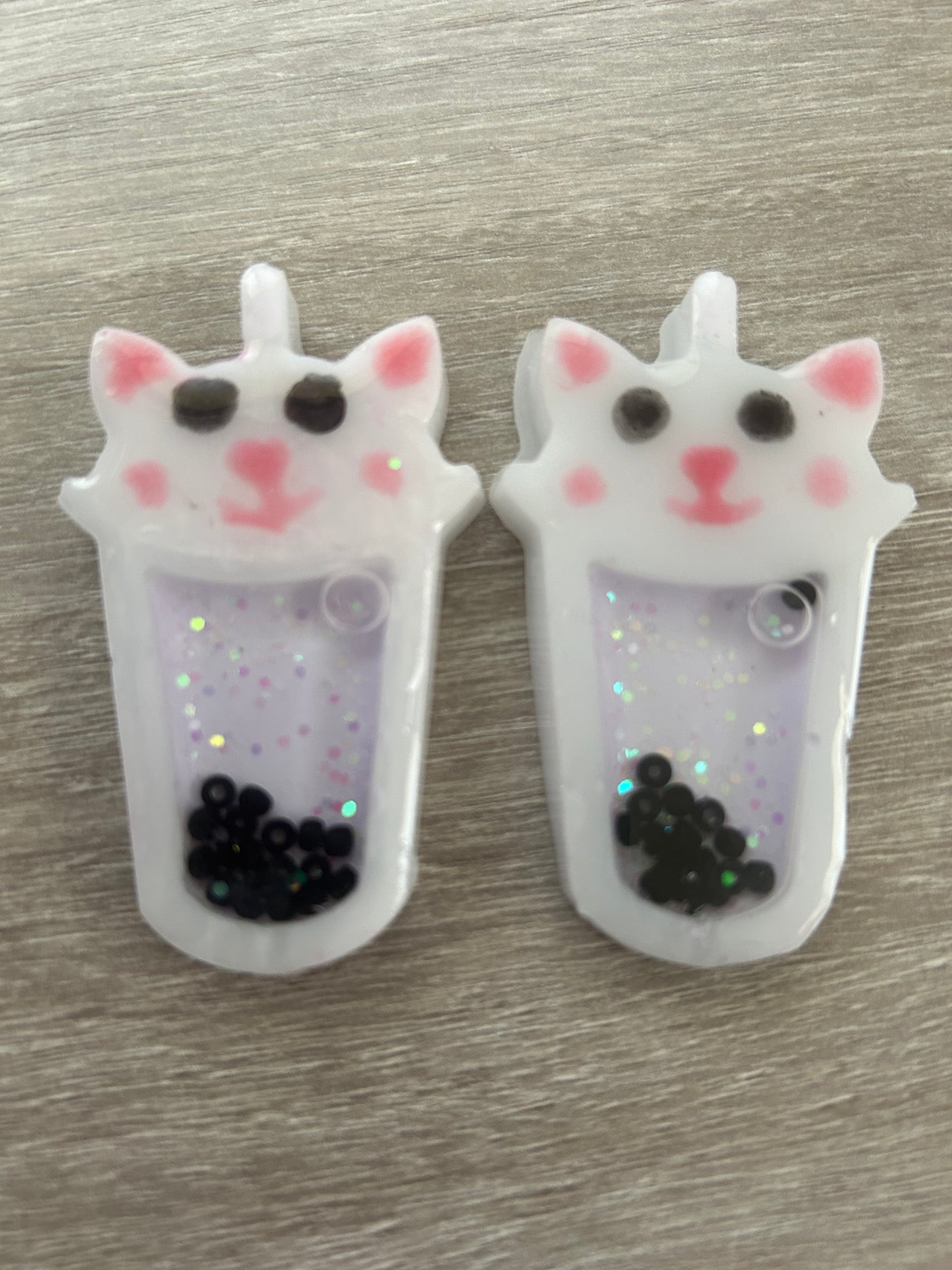 Resin Kawaii Cat Shaker Drink Keychain