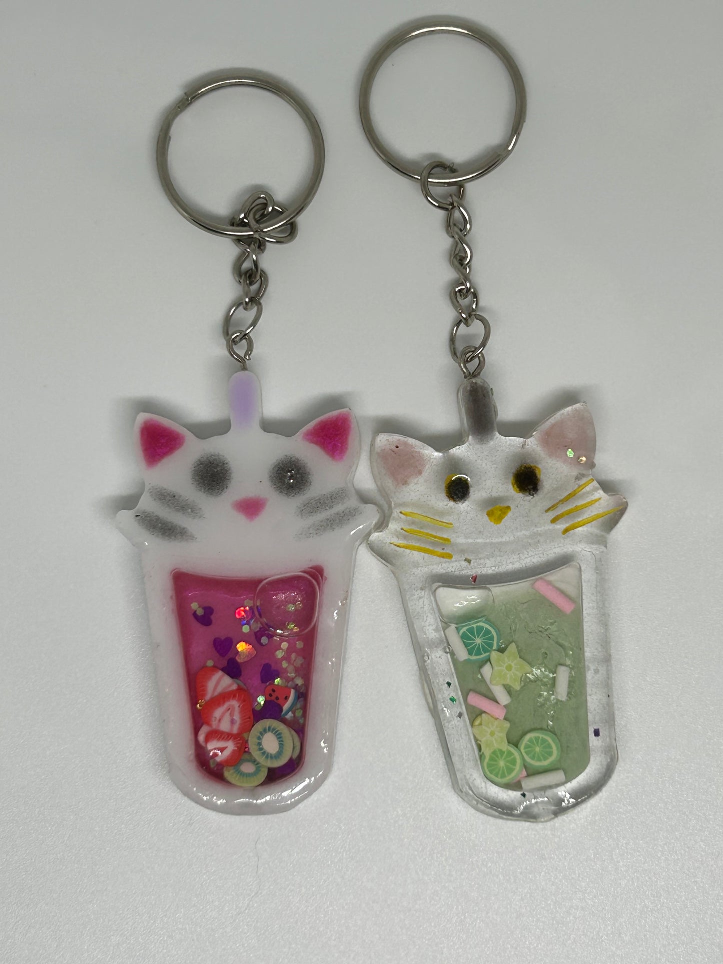 Resin Kawaii Cat Shaker Drink Keychain