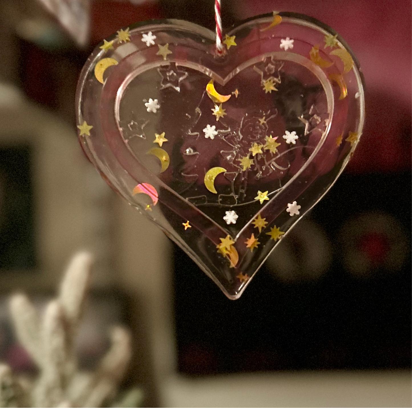 Large Resin Christmas Heart Ornament